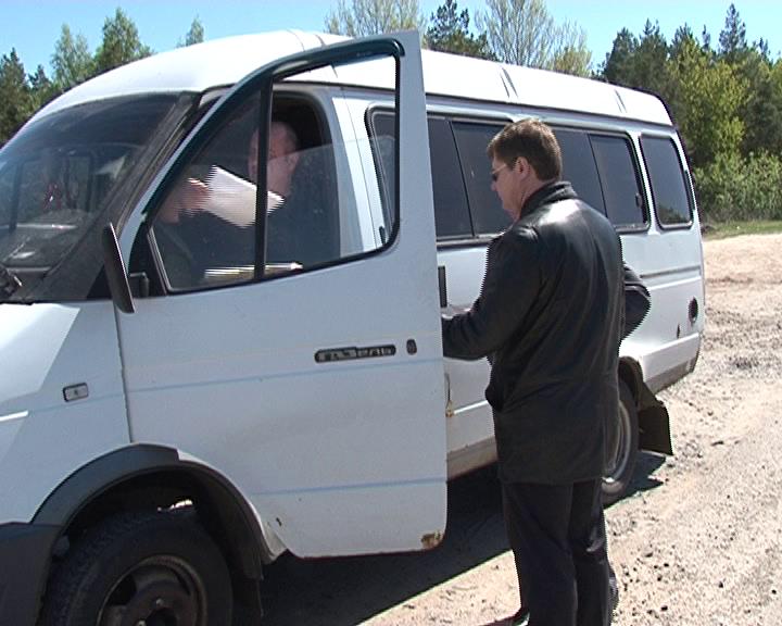 Курские полицейские ловили нелегальных маршрутчиков