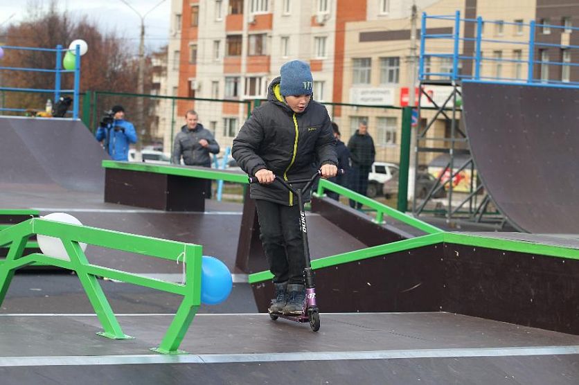 В Железногорске открыли скейт-парк европейского уровня
