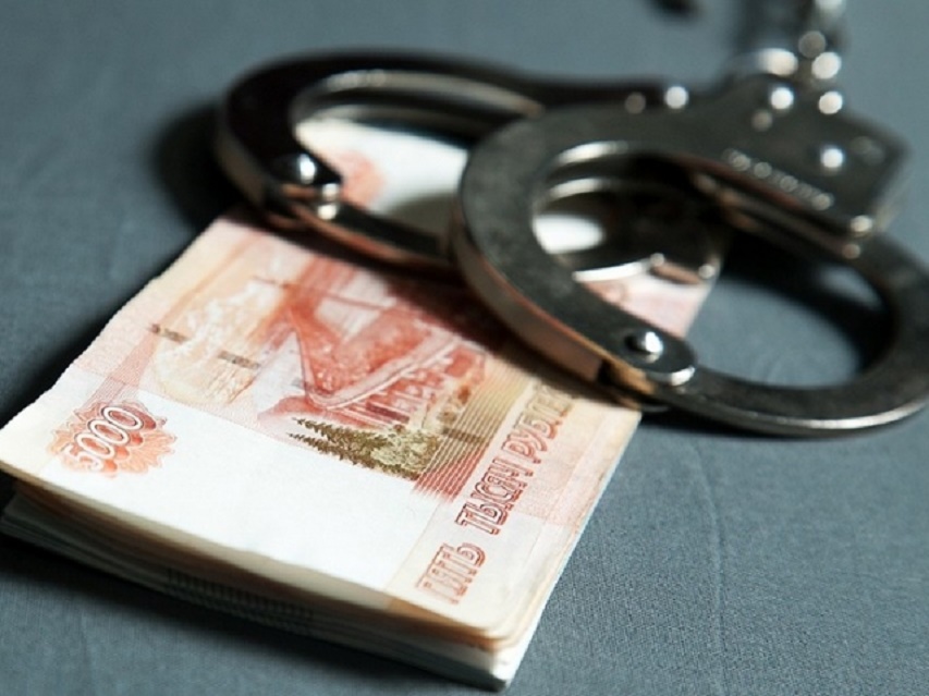 В Курской области сотрудник службы судебных приставов подозревается в присвоении денежных средств
